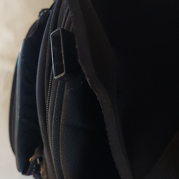 Nelson-Rigg CL-1060 Commuter Motorcycle Tail Bag - Picture 6 of 7